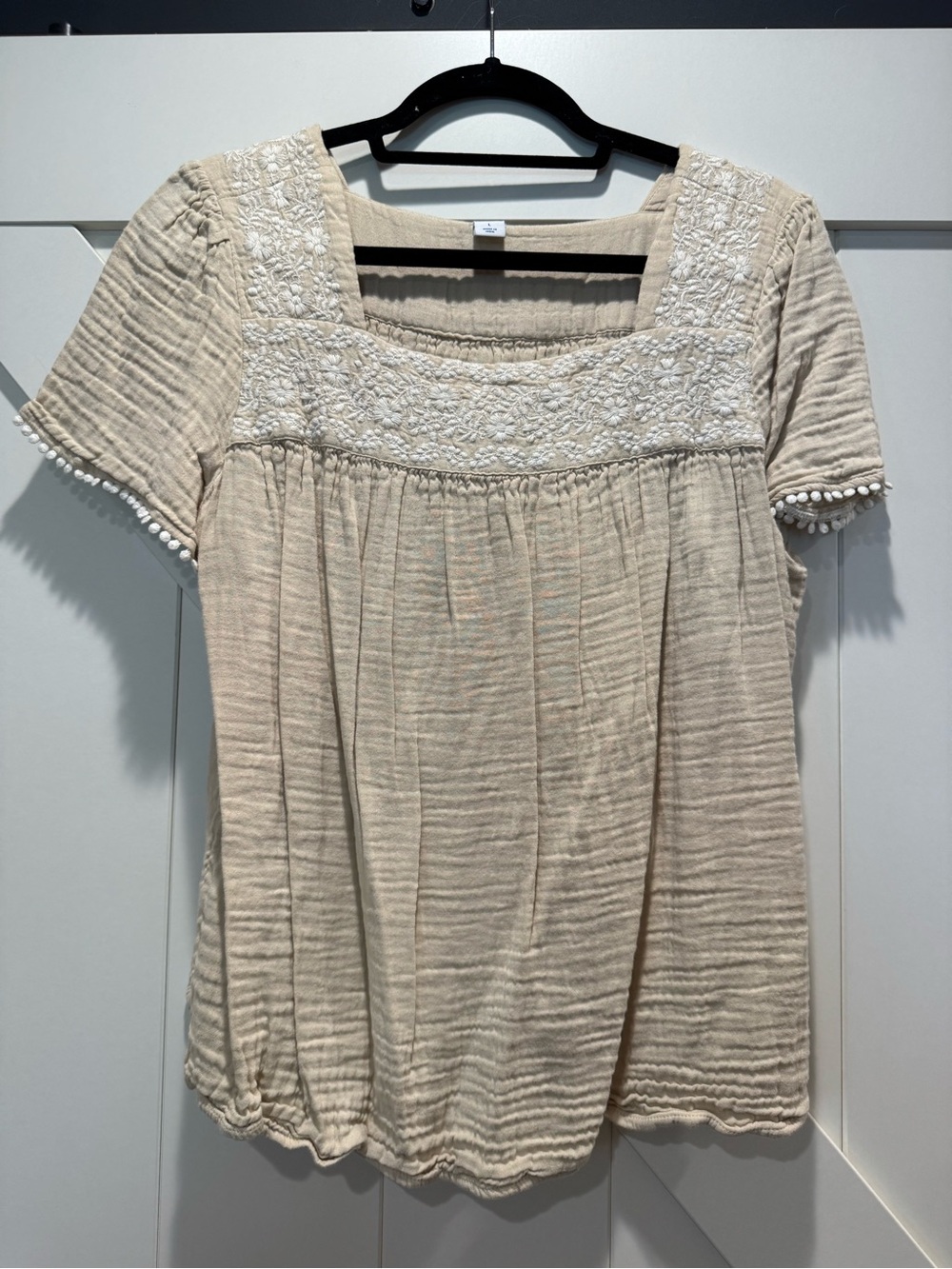 Old Navy Cream Embroidered Square-Neck Blouse